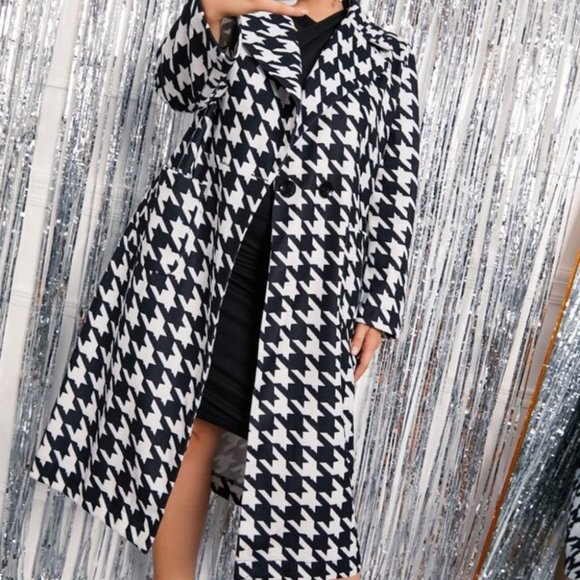 Plus Houndstooth Double Button Coat - Picture 2 of 9